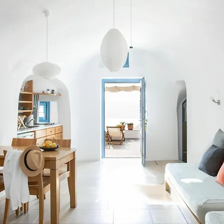 Gabbiano Traditional Cave Apartment *