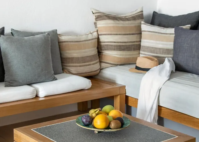 Gabbiano Traditional Cave דירה