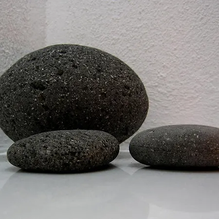 Gabbiano Traditional Cave Oia